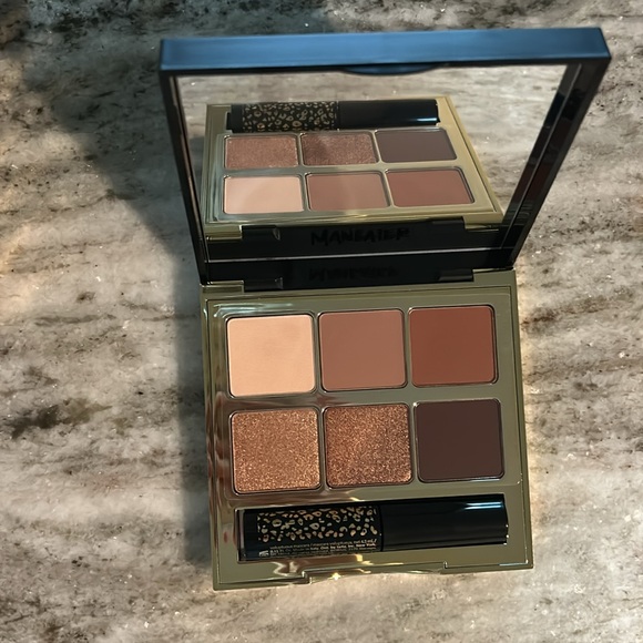 tarte man eater  Vanity Palette - Picture 6 of 6